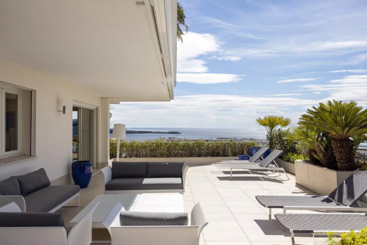 Квартира в Каннах, Франция, 165 м² - фото 1