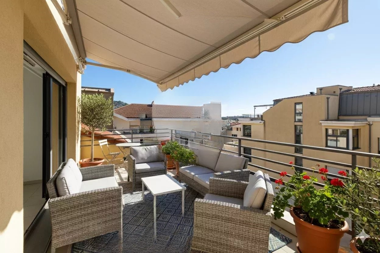 Квартира в Каннах, Франция, 77 м² - фото 2