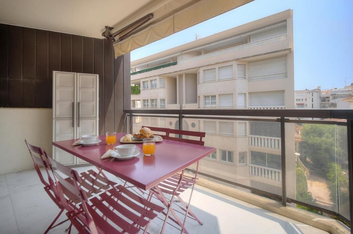 Квартира в Каннах, Франция, 31 м² - фото 2