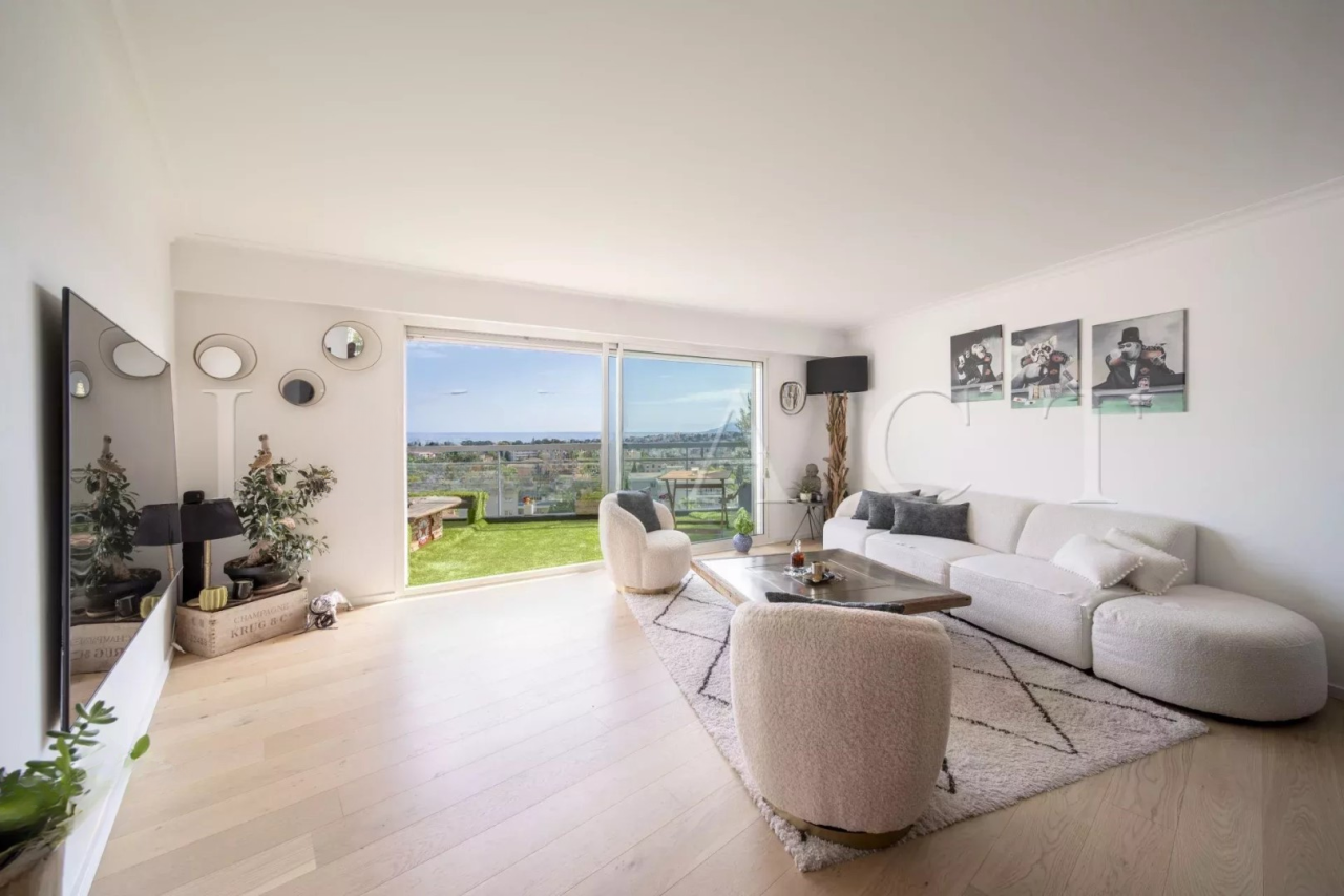 Квартира в Каннах, Франция, 125 м² - фото 2