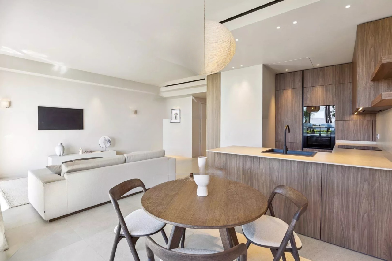 Квартира в Каннах, Франция, 82 м² - фото 2