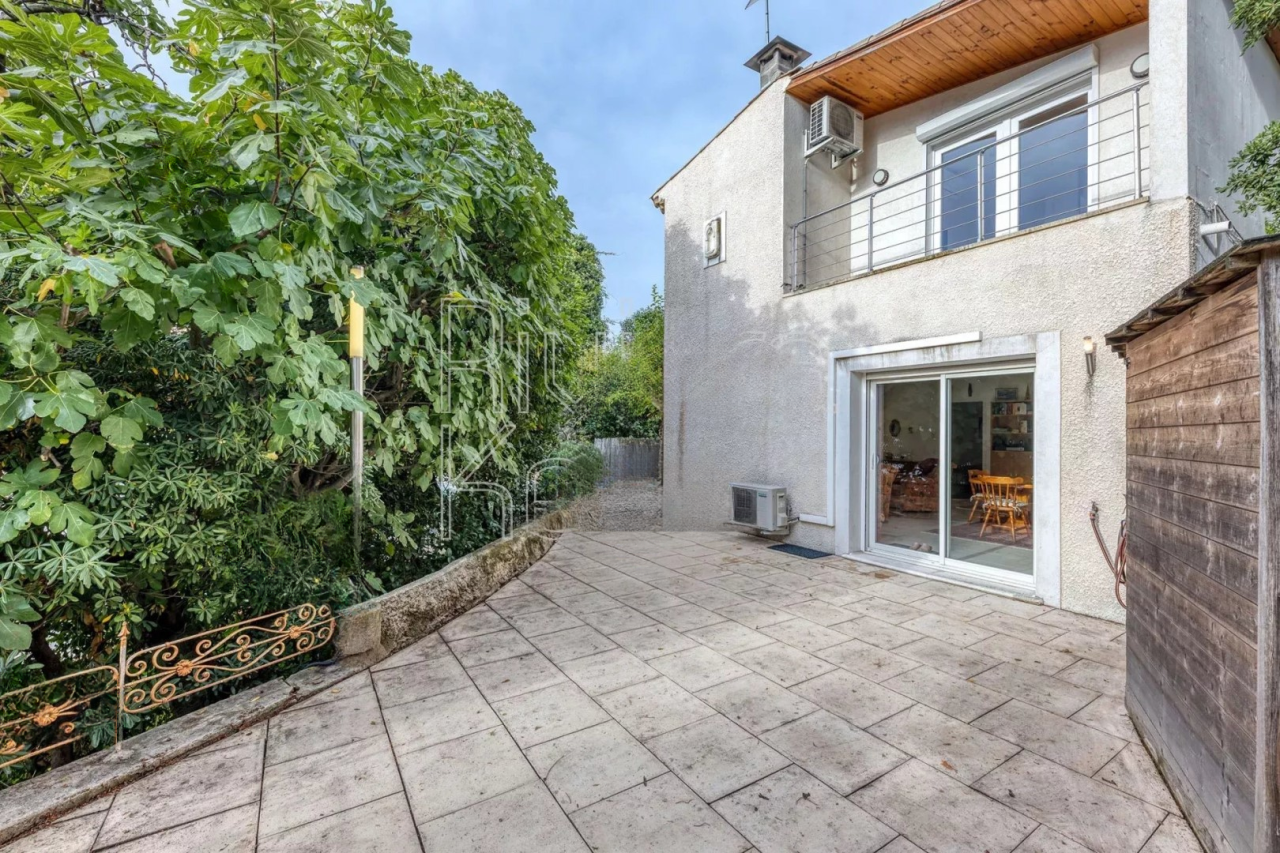 Квартира в Каннах, Франция, 121 м² - фото 2