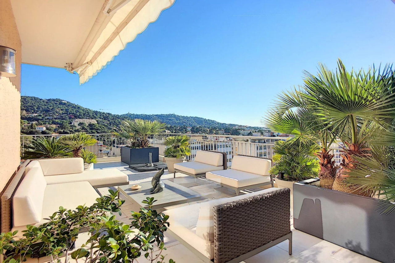 Квартира в Каннах, Франция, 143 м² - фото 2