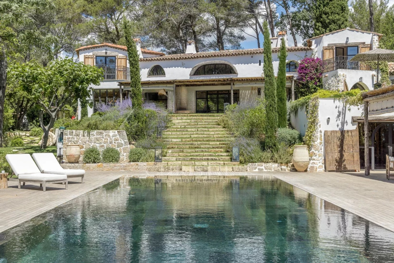 Квартира в Каннах, Франция, 400 м² - фото 2