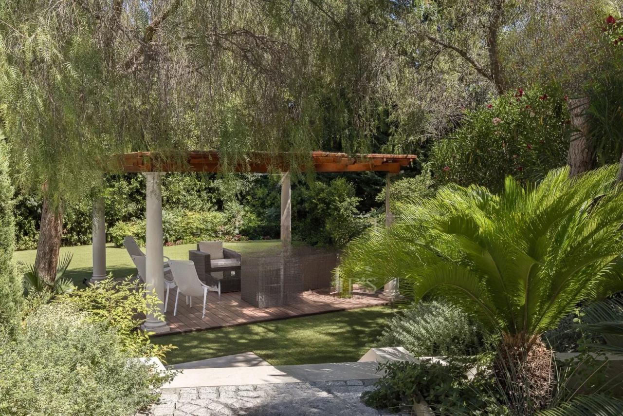 Квартира в Каннах, Франция, 579 м² - фото 2