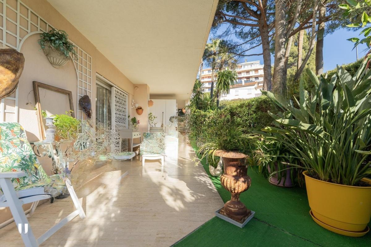 Квартира в Каннах, Франция, 64 м² - фото 2