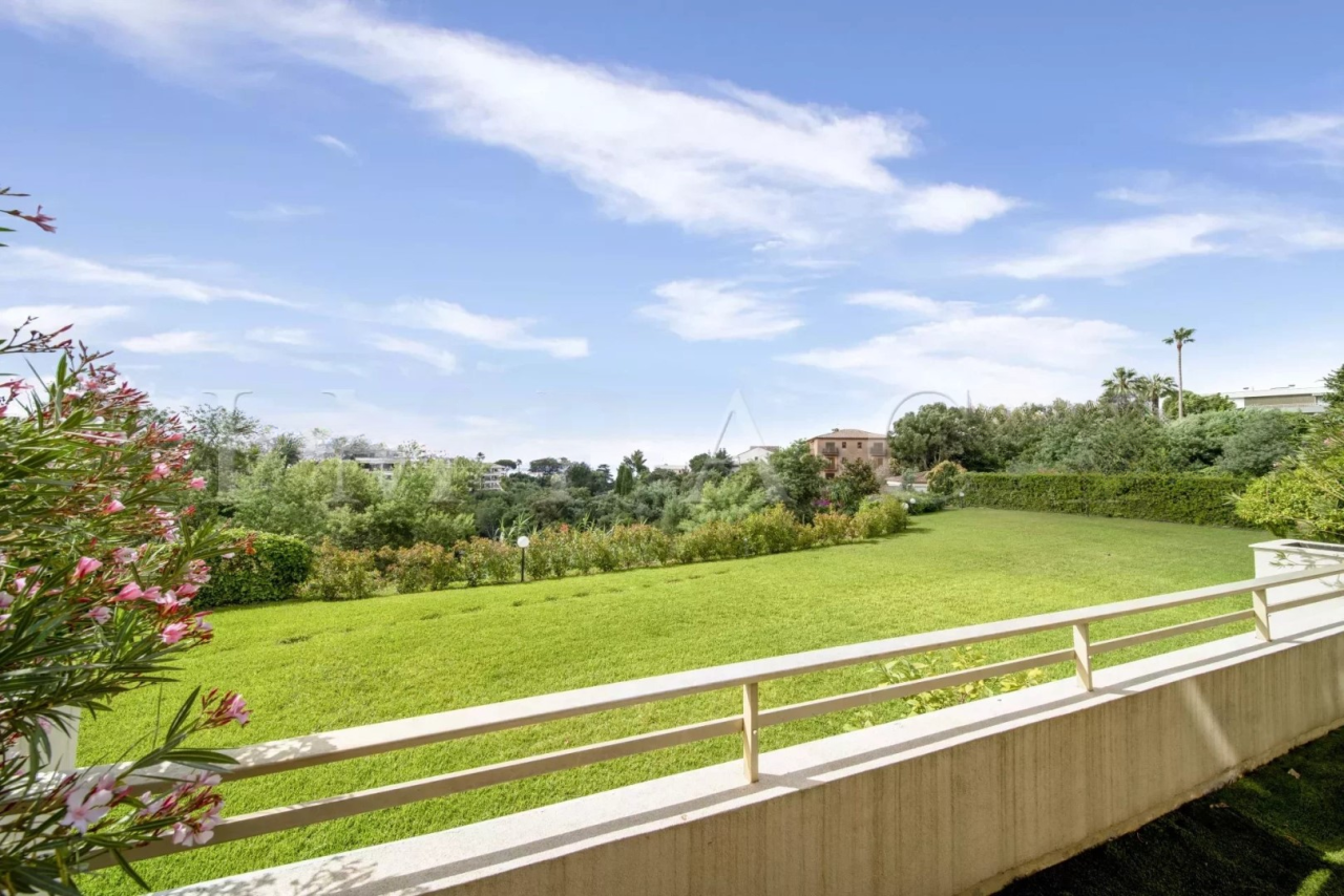 Квартира в Каннах, Франция, 78 м² - фото 3