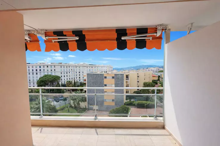 Квартира в Каннах, Франция, 46 м² - фото 2