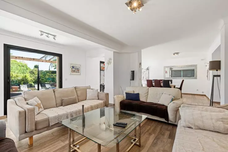 Квартира в Каннах, Франция, 210 м² - фото 2