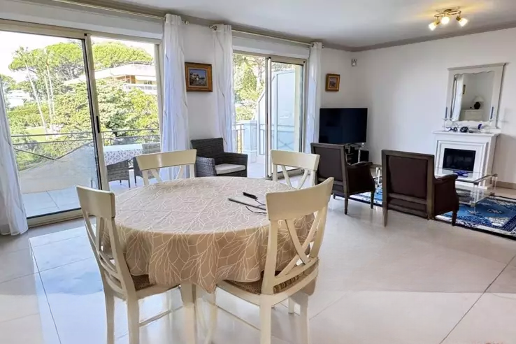Квартира в Каннах, Франция, 112 м² - фото 2