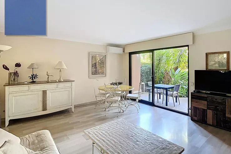 Квартира в Каннах, Франция, 54 м² - фото 2