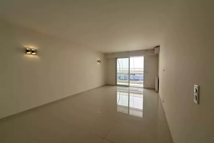 Квартира в Каннах, Франция, 75 м² - фото 2