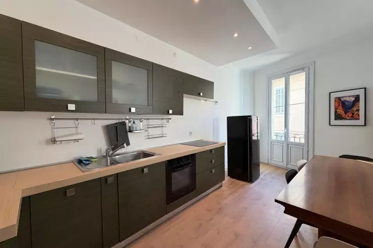 Квартира в Каннах, Франция, 87 м² - фото 2