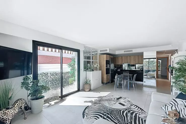 Квартира в Каннах, Франция, 79 м² - фото 2