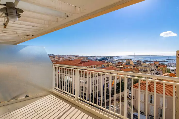 Квартира в Каннах, Франция, 128 м² - фото 2