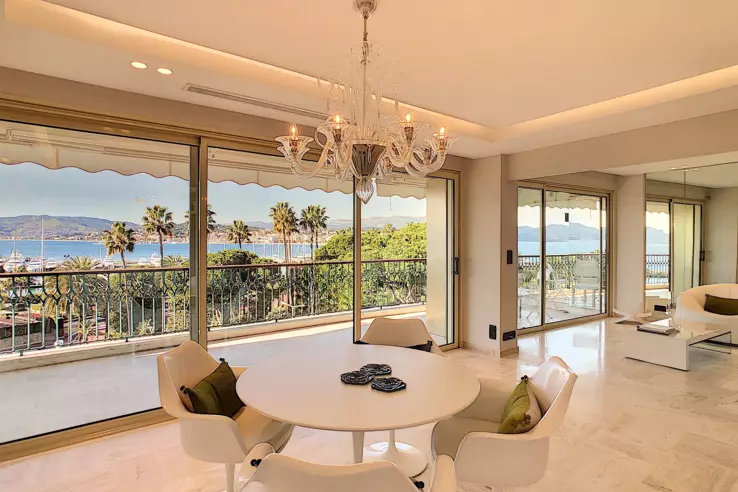 Квартира в Каннах, Франция, 85 м² - фото 2