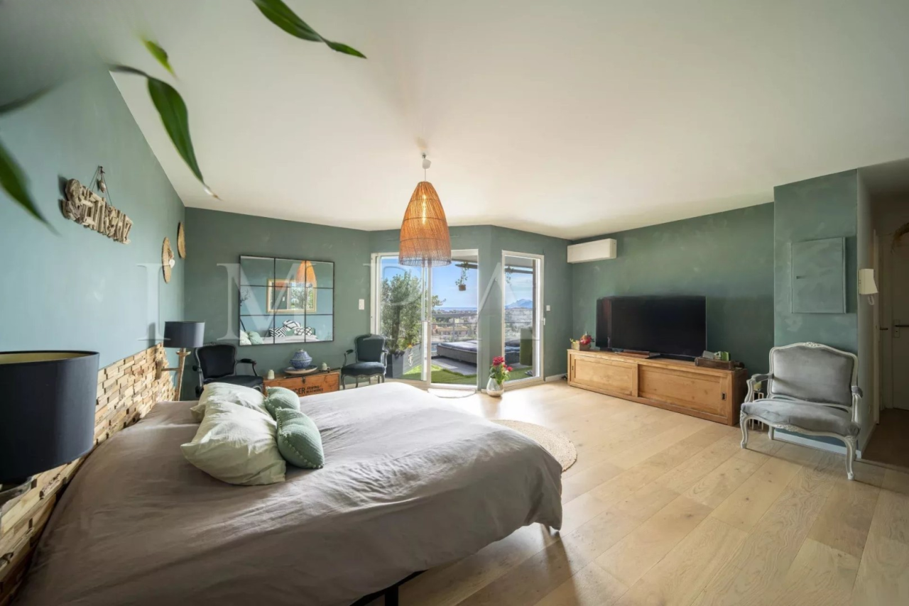 Квартира в Каннах, Франция, 125 м² - фото 4