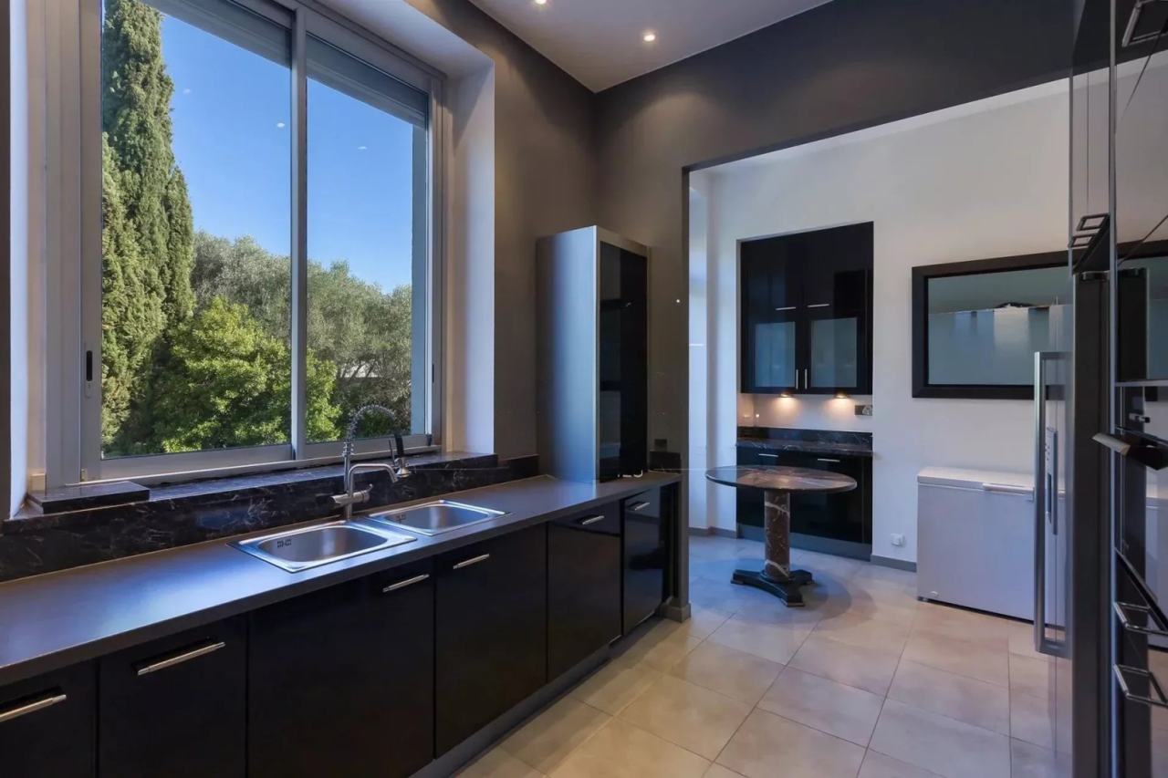 Квартира в Каннах, Франция, 196 м² - фото 5