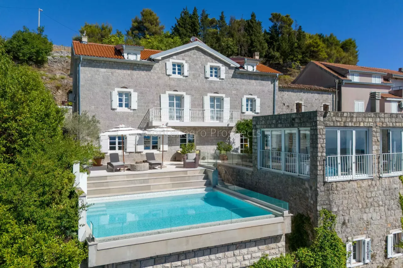 Дом на полуострове Луштица, Черногория, 337 м² - фото 5