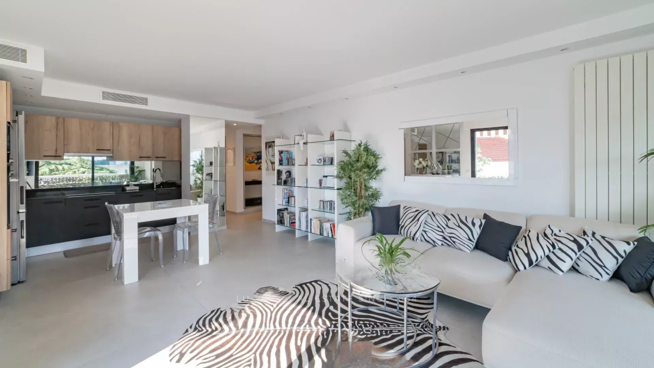 Квартира в Каннах, Франция, 74 м² - фото 5