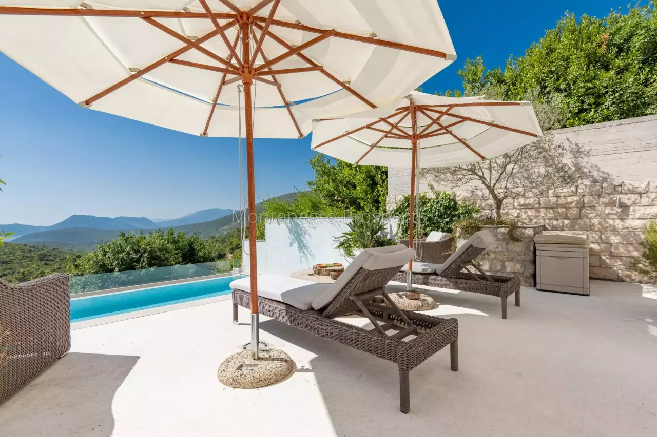 Дом на полуострове Луштица, Черногория, 337 м² - фото 11