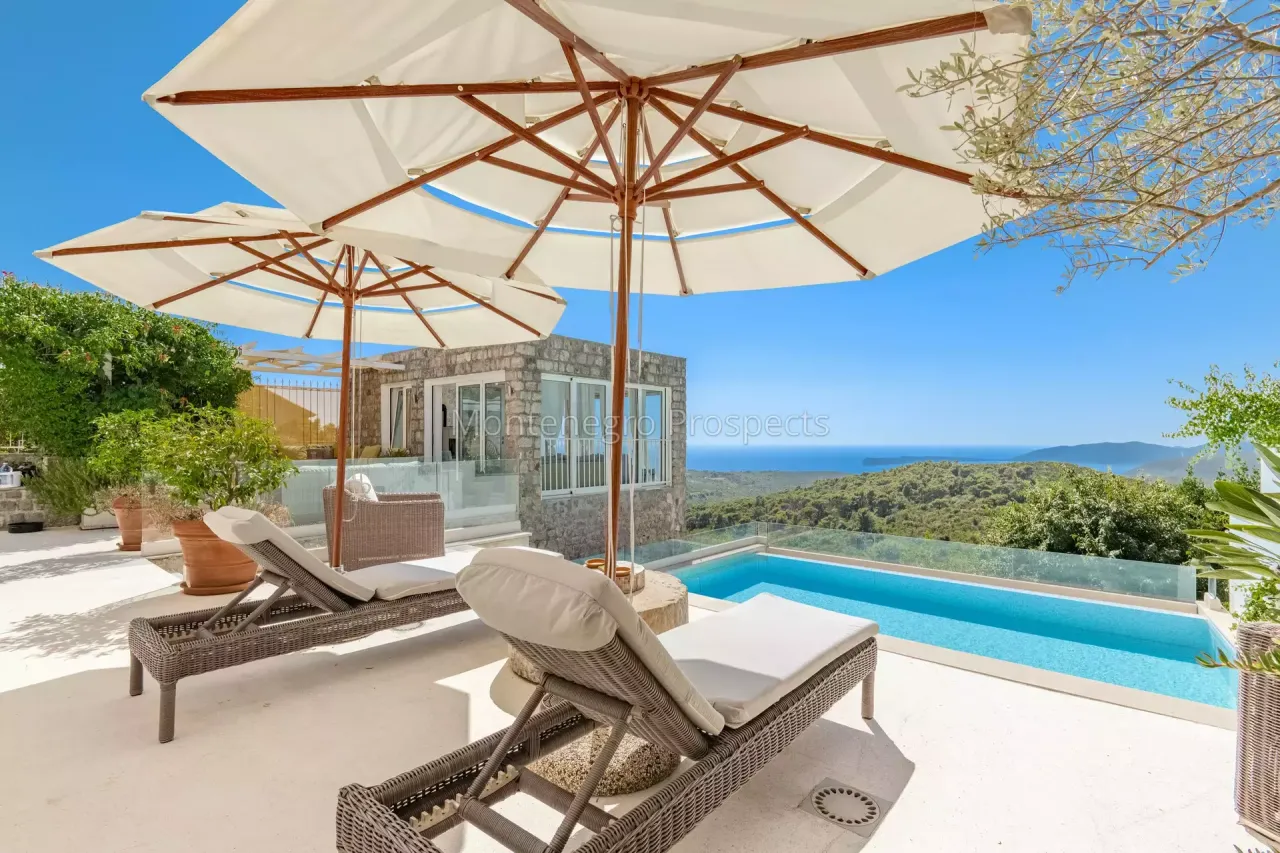 Дом на полуострове Луштица, Черногория, 337 м² - фото 12