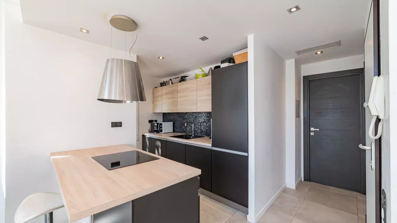 Квартира в Каннах, Франция, 55 м² - фото 7