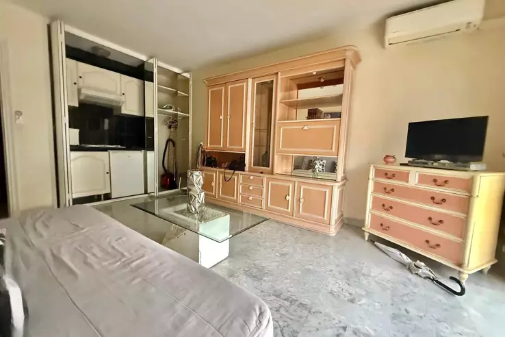 Квартира в Каннах, Франция, 30 м² - фото 3