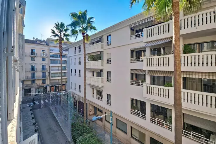 Квартира в Каннах, Франция, 27 м² - фото 3