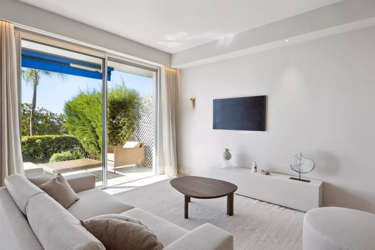 Квартира в Каннах, Франция, 82 м² - фото 8