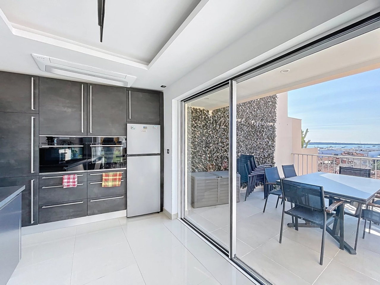 Квартира в Каннах, Франция, 78 м² - фото 8