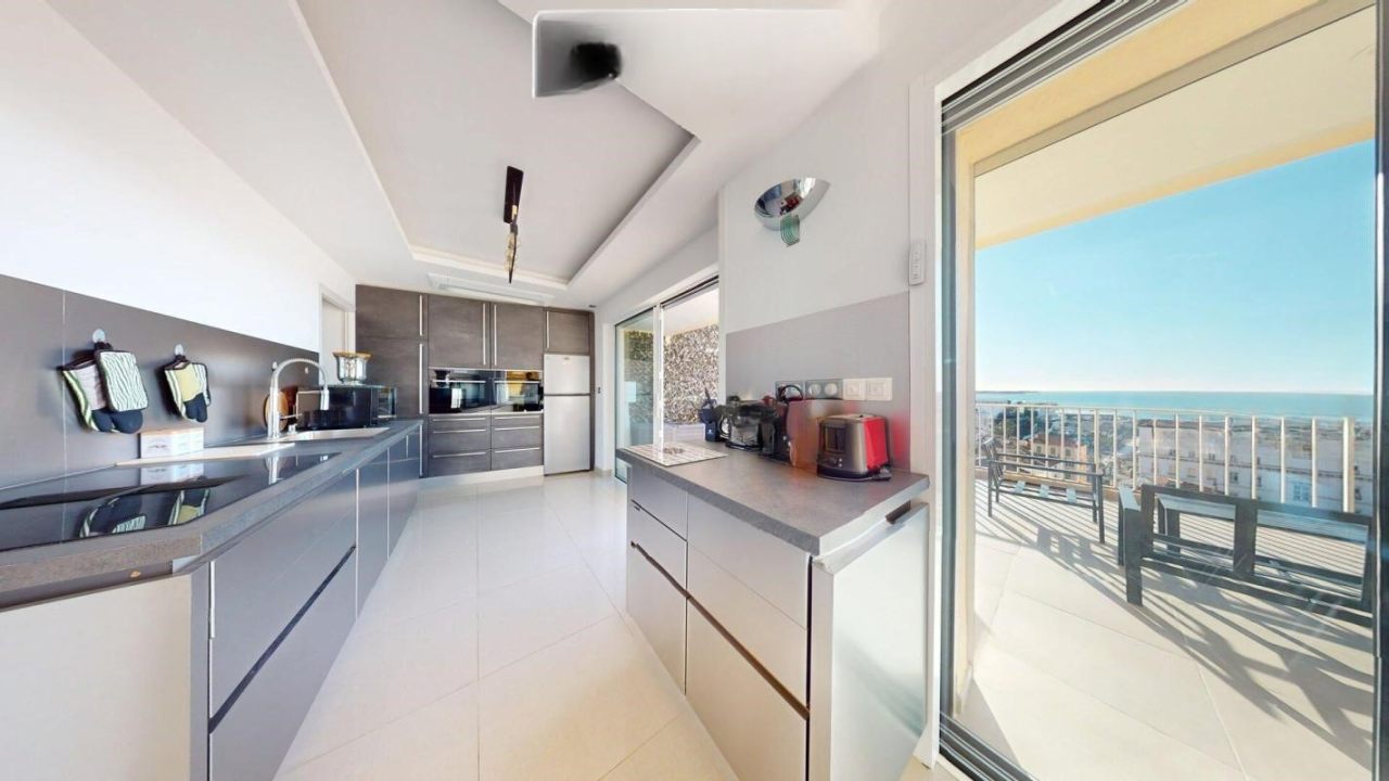 Квартира в Каннах, Франция, 78 м² - фото 9