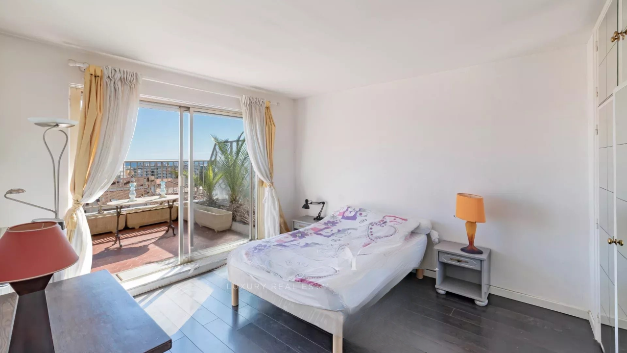 Квартира в Каннах, Франция, 115 м² - фото 9