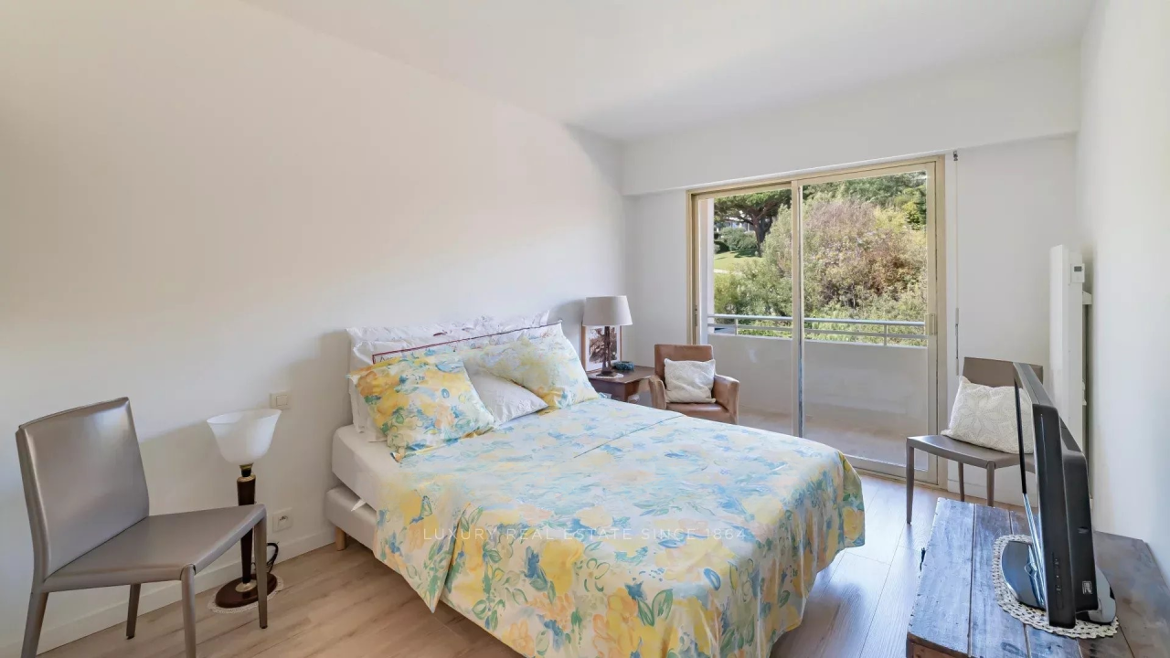 Квартира в Каннах, Франция, 98 м² - фото 9