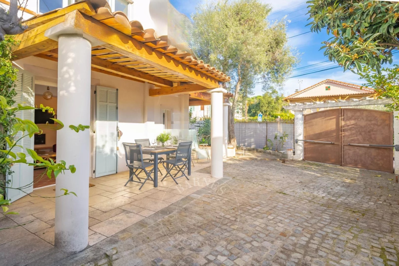 Квартира в Каннах, Франция, 296 м² - фото 9