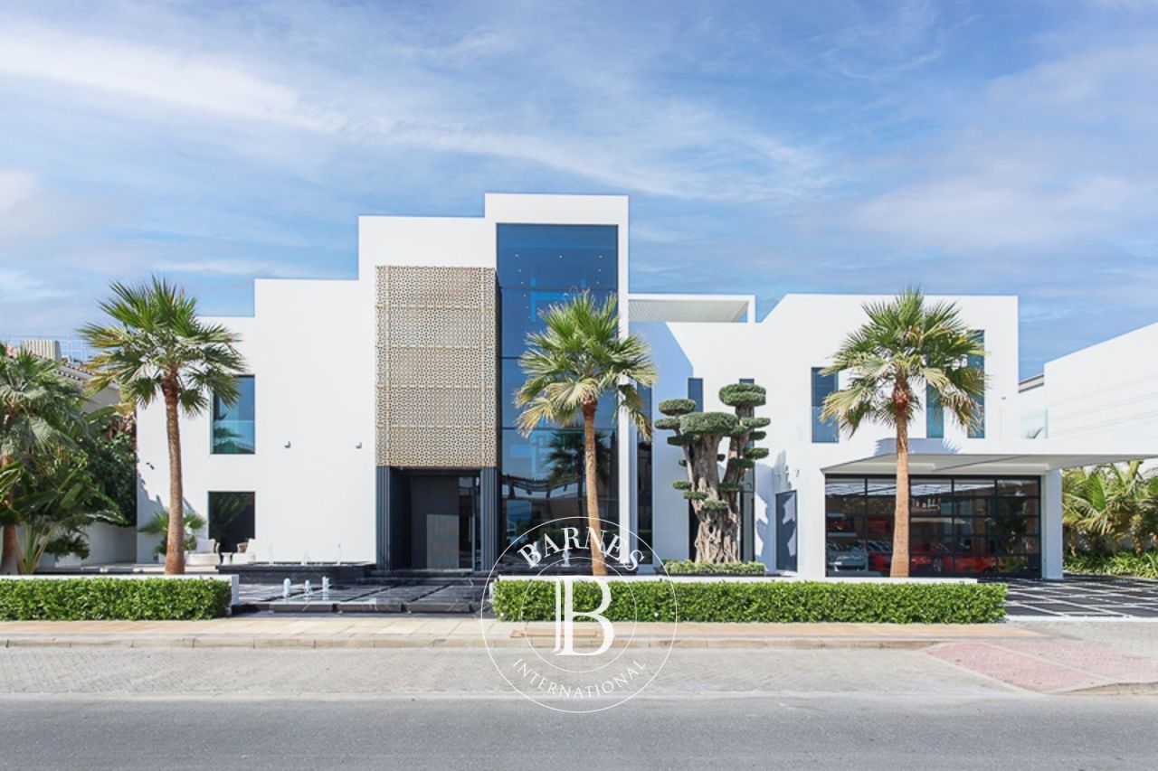 Вилла в Дубае, ОАЭ, 1 021.9 м² - фото 1