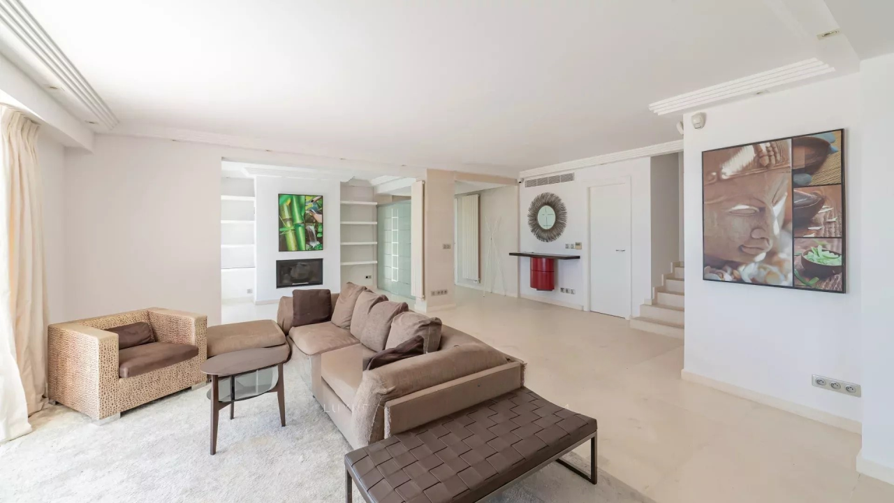 Квартира в Каннах, Франция, 211 м² - фото 10