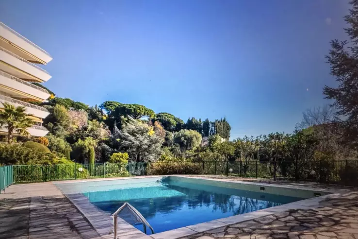 Квартира в Каннах, Франция, 70 м² - фото 4