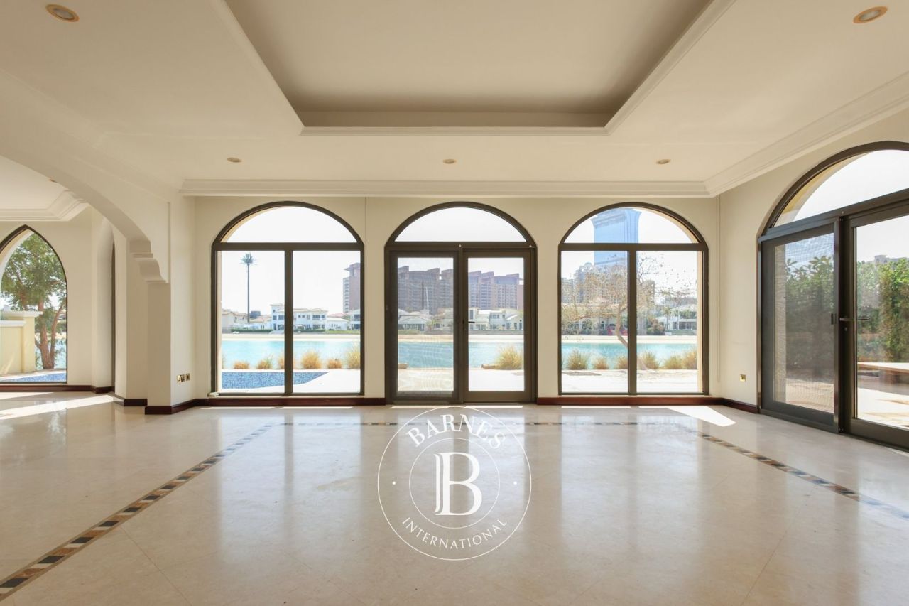 Вилла в Дубае, ОАЭ, 557.4 м² - фото 6