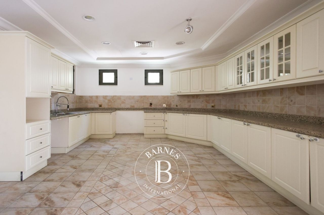 Вилла в Дубае, ОАЭ, 557.4 м² - фото 8