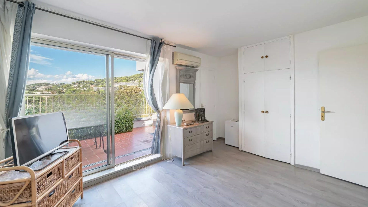 Квартира в Каннах, Франция, 115 м² - фото 11