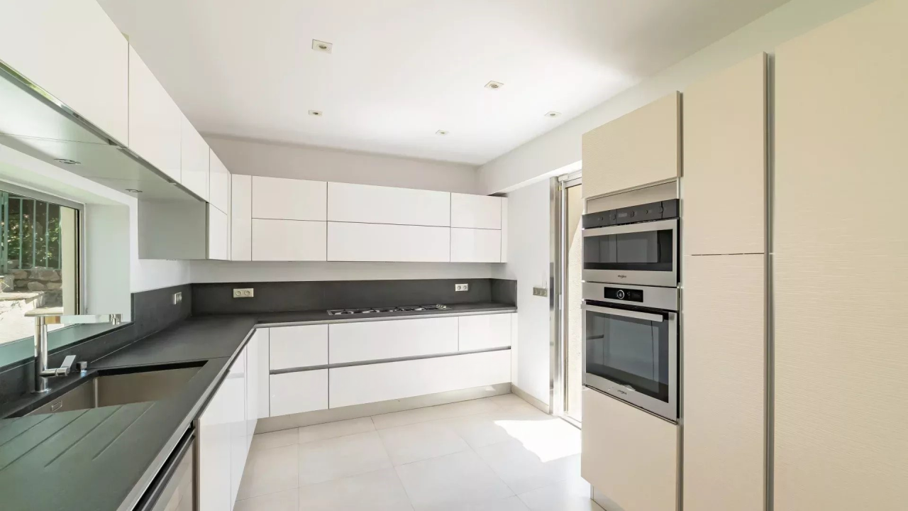 Квартира в Каннах, Франция, 211 м² - фото 11