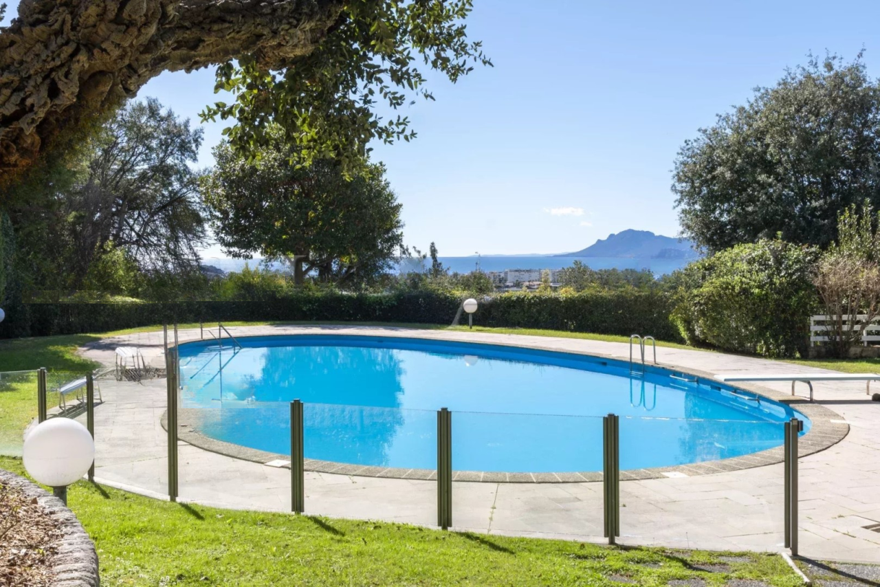 Квартира в Каннах, Франция, 81 м² - фото 11