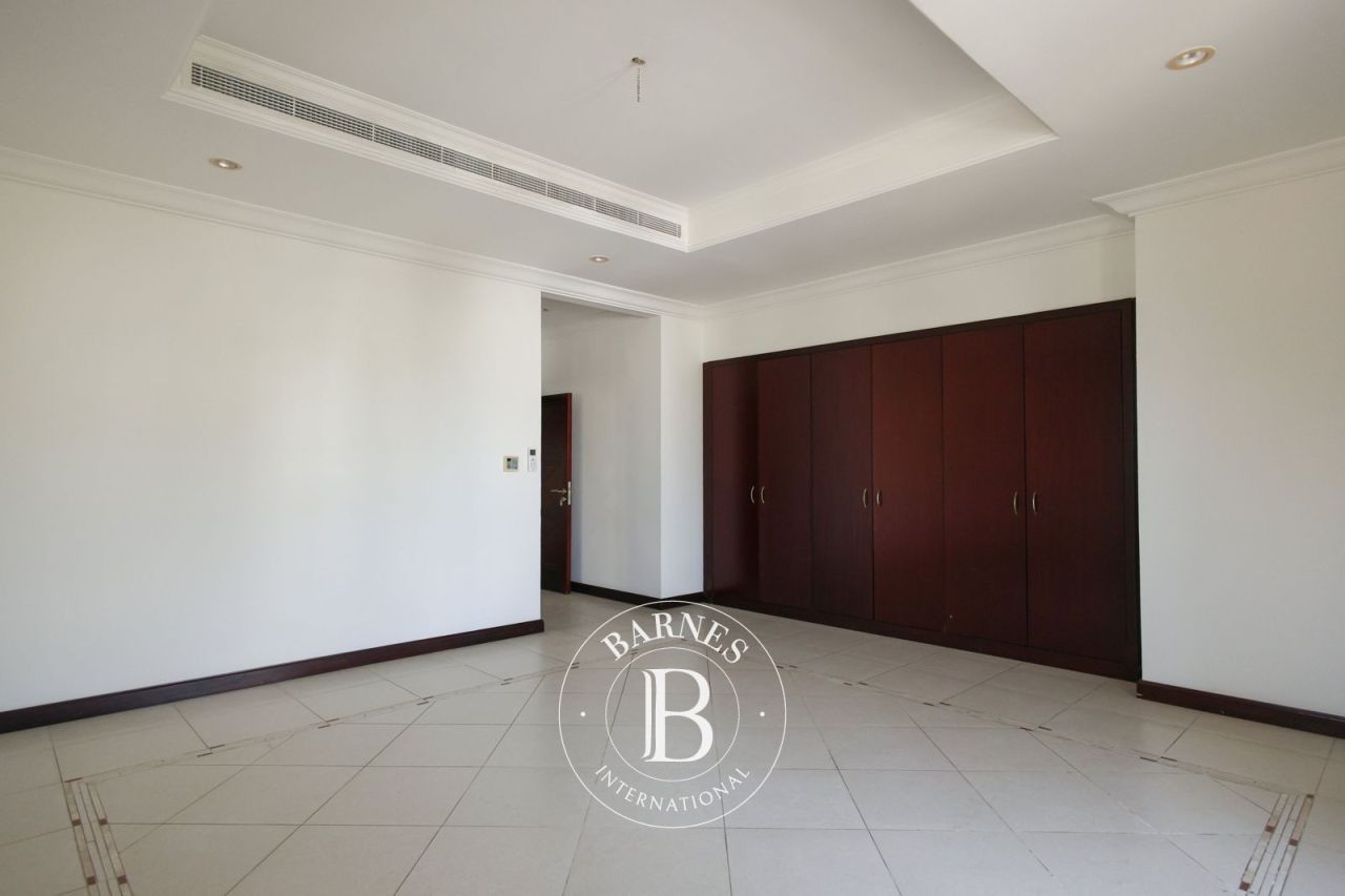 Вилла в Дубае, ОАЭ, 557.4 м² - фото 17