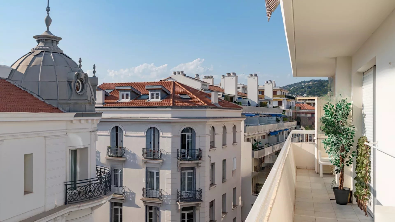 Квартира в Каннах, Франция, 74 м² - фото 11