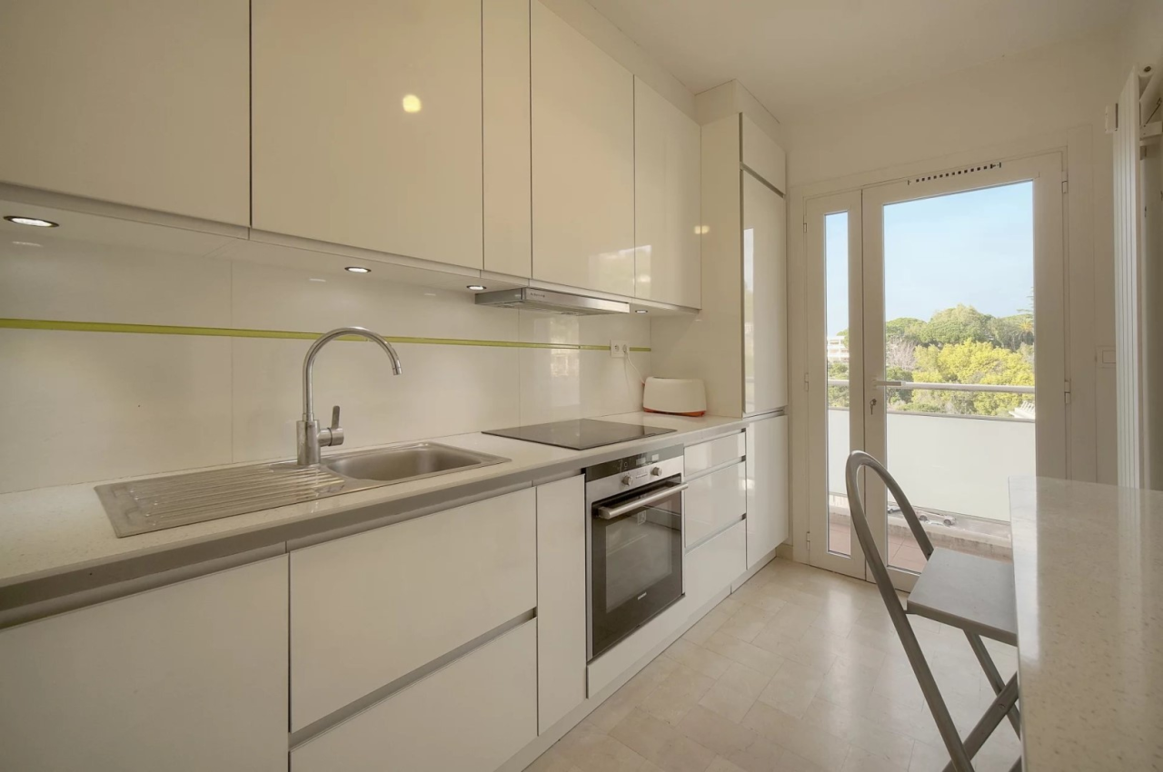 Квартира в Каннах, Франция, 64 м² - фото 12