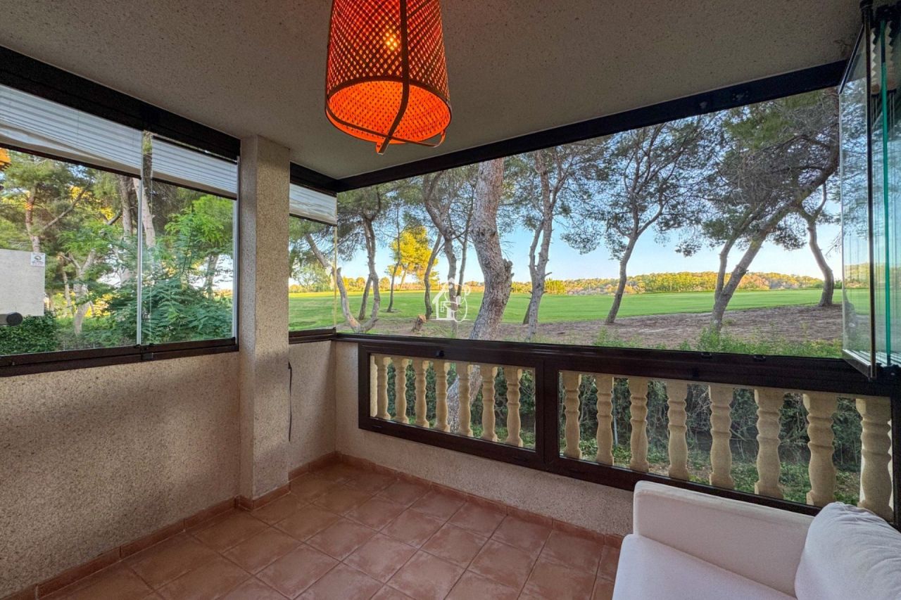 Апартаменты в Ориуэла Коста, Испания, 107 м² - фото 1