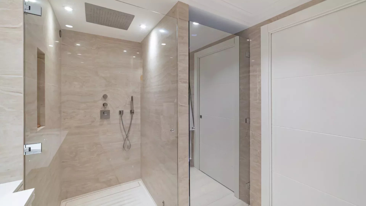 Квартира в Каннах, Франция, 110 м² - фото 12