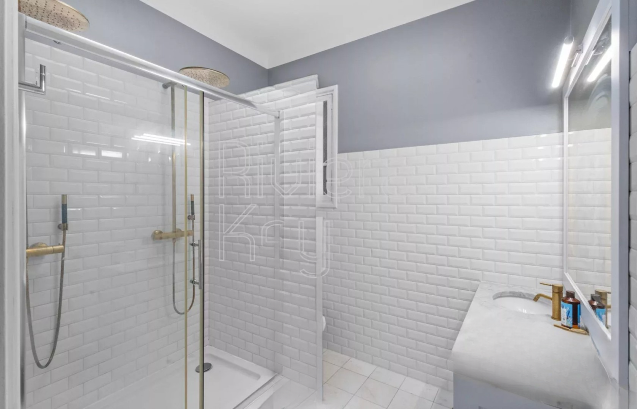 Квартира в Каннах, Франция, 186 м² - фото 13