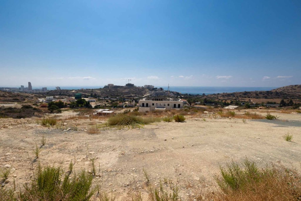 Кафе, ресторан в Лимасоле, Кипр - фото 8